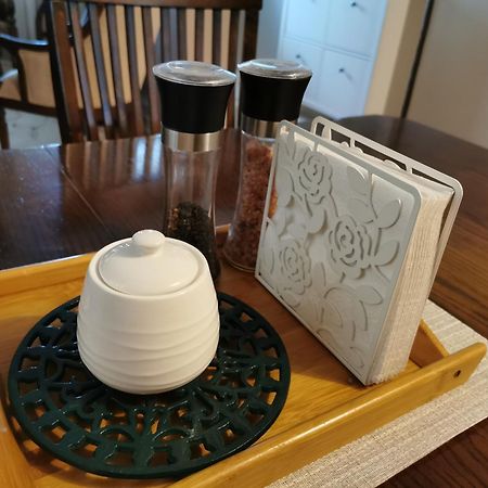 4 Bedroom 3 Washroom Charming Home In Markham With Warm Cozy Vibe 外观 照片
