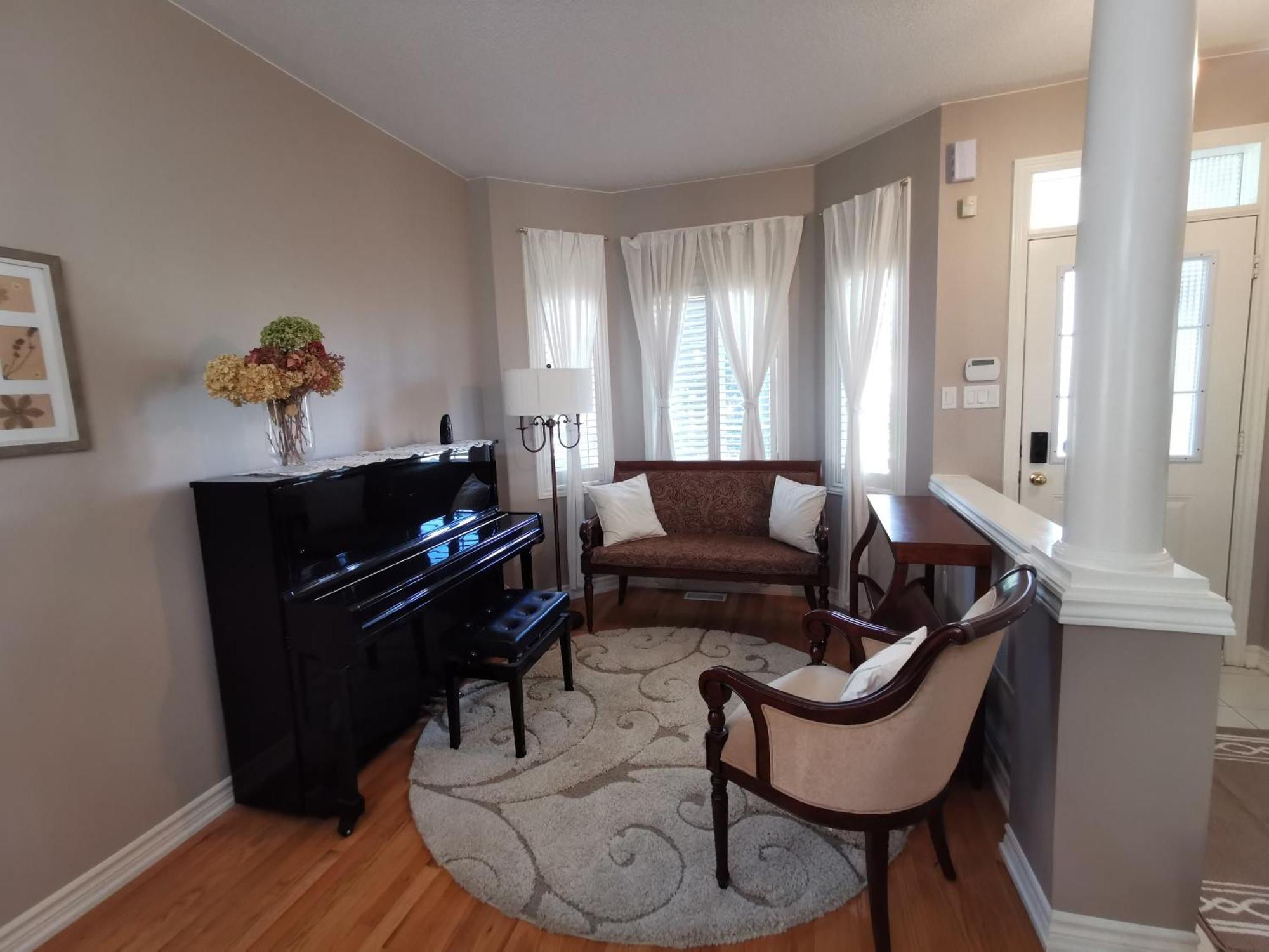 4 Bedroom 3 Washroom Charming Home In Markham With Warm Cozy Vibe 外观 照片